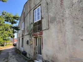 Casa De Pueblo en venta en Rianxo de 159 m2 photo 0