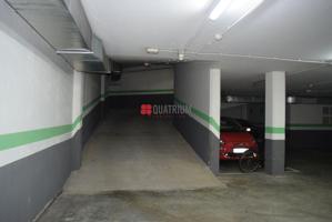 Plaza De Parking en venta en Santiago de Compostela de 13 m2 photo 0