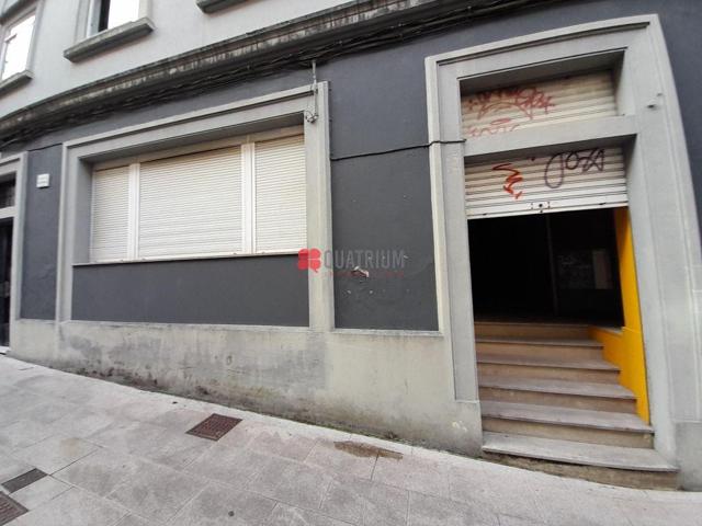 Local en alquiler en Santiago de Compostela de 129 m2 photo 0