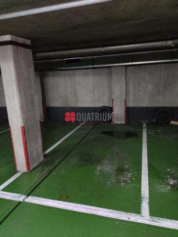 Plaza De Parking en venta en Santiago de Compostela de 11 m2 photo 0