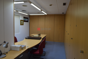 Local en venta en Santiago de Compostela de 323 m2 photo 0