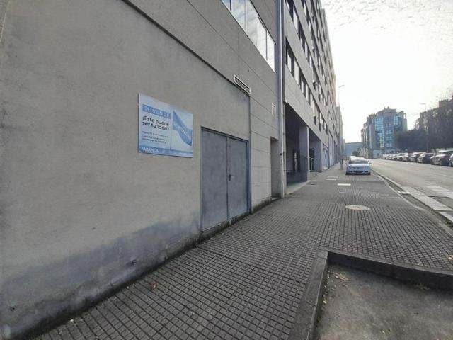 Local en venta en Santiago de Compostela de 91 m2 photo 0