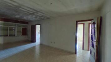 Casa - Chalet en venta en Santiago de Compostela de 327 m2 photo 0