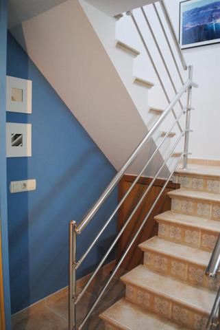 Casa - Chalet en alquiler en Carnota de 90 m2 photo 0