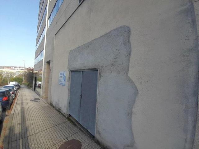 Local en venta en Santiago de Compostela de 100 m2 photo 0