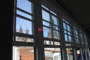 Local en alquiler en Santiago de Compostela de 371 m2 photo 0