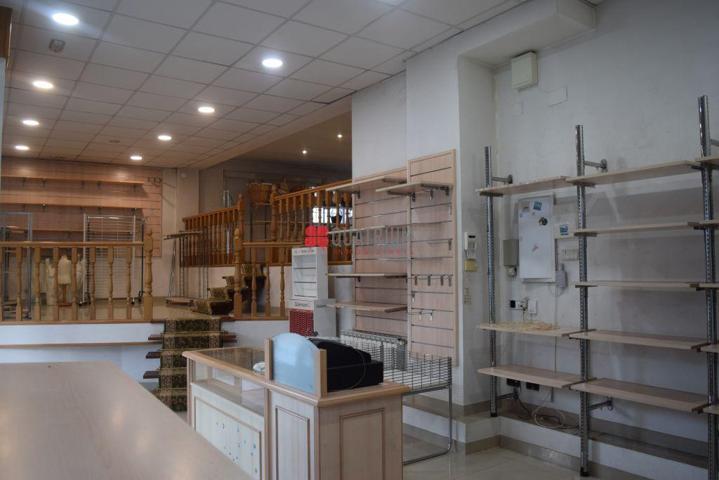 Local en alquiler en Santiago de Compostela de 55 m2 photo 0