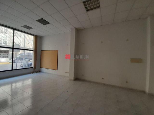 Local en venta en Ames de 85 m2 photo 0