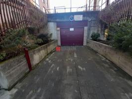 Plaza De Parking en venta en Santiago de compostela de 10 m2 photo 0