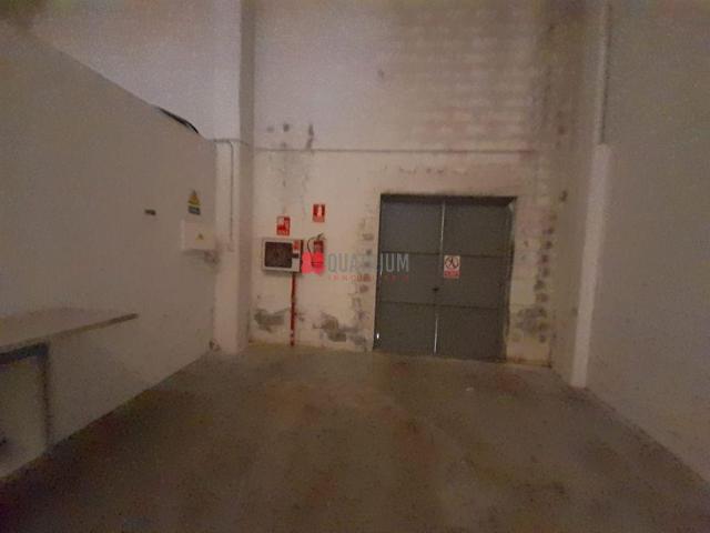Nave Industrial en alquiler en Ames de 472 m2 photo 0