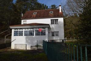 Casa - Chalet en venta en Teo de 258 m2 photo 0
