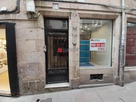 Local en venta en Santiago de Compostela de 85 m2 photo 0