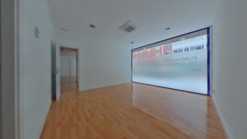 Local en venta en Santiago de compostela de 132 m2 photo 0