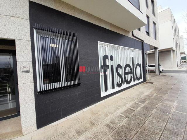 Oficinas en venta totalmente acondicionadas en O Castiñeiriño, Santiago de Compostela photo 0