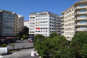 Oportunidad única en pleno centro de Santiago de Compostela – Vivienda en Plaza Roja photo 0