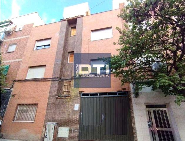 RFA.3054 carlos aurioles, 30, Madrid-Puente De Vallecas, Madrid photo 0
