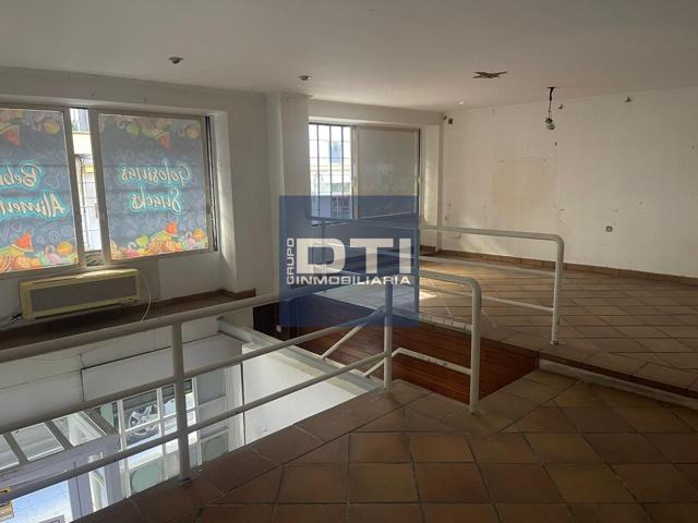 RFA.3113 LOCALE EN ALQUILER Y EN VENTA EN EL CENTRO DE HUELVA CAPITAL photo 0