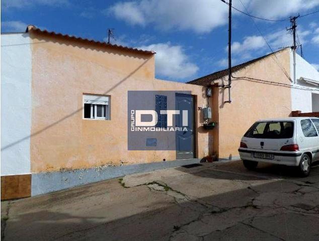 Casa en venta en c. alicante, 50, Minas De Tharsis, Huelva photo 0