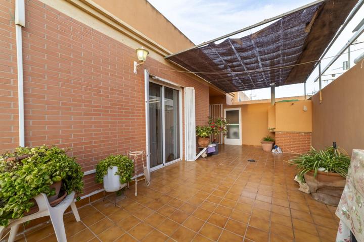 VIVIENDA SOBRE LOCAL EN LOMA CABRERA photo 0