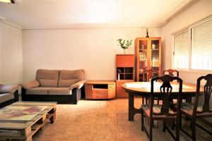 DUPLEX CUATRO DORMITORIOS EN LOS MOLINOS photo 0