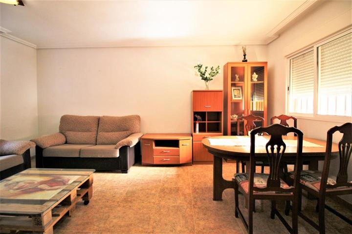 DUPLEX CUATRO DORMITORIOS EN LOS MOLINOS photo 0