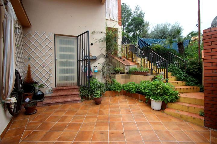 ENCANTADORA CASA, IDEAL PARA FAMILIAS! photo 0