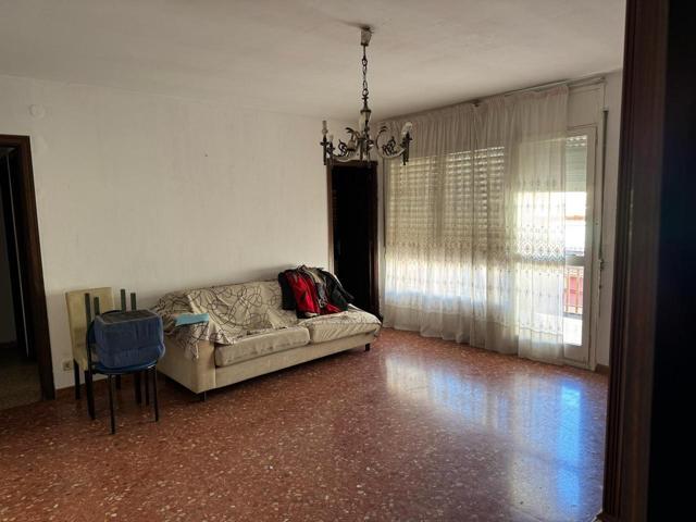PISO DE 112 M2 EN LA ZONA ANTIC DE MANRESA, CON TRASTERO INCLUIDO photo 0