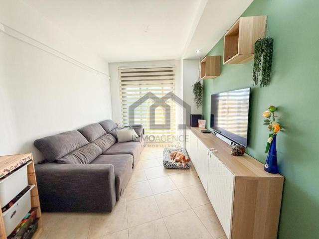 ! IMPRESIONANTE PISO SEMINUEVO EN LAS ARENAS ! photo 0