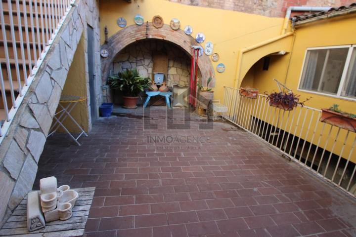 ALQUILER OPCIÓN A COMPRA CASA MUY GRANDE EN LA BAUMA photo 0