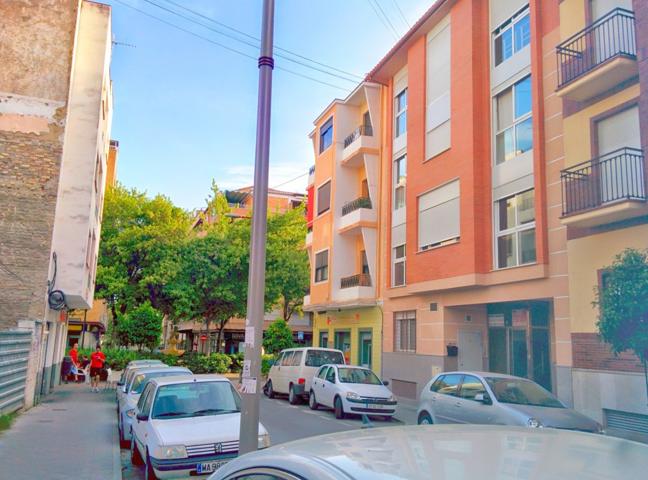 BLOQUE TOTALMENTE ARRENDADO de corta duración, 10 apartamentos dando explotación photo 0