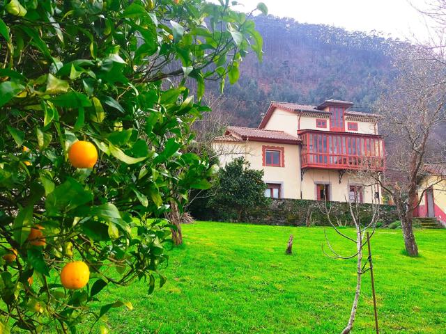 Villa En venta en Pravia photo 0