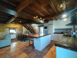 Villa En venta en Pravia photo 0