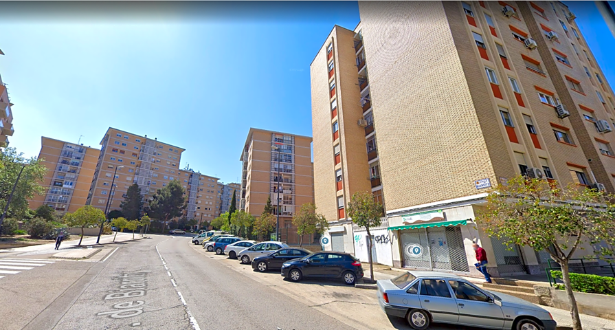 Local en alquiler en Zaragoza de 22 m2 photo 0