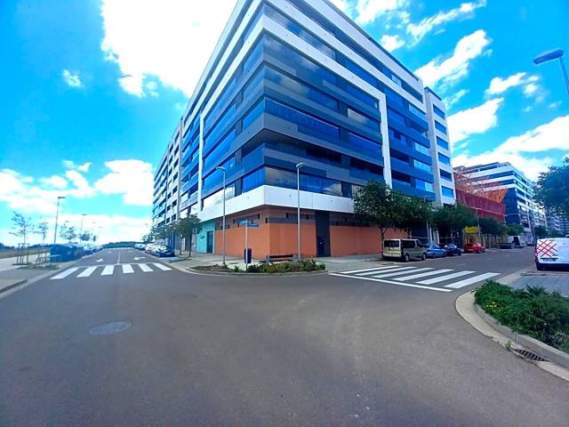 Local obra nueva en Parque Venecia, 340 m² photo 0