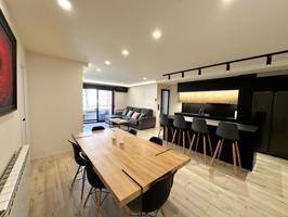 Piso en venta en Zaragoza de 95 m2 photo 0