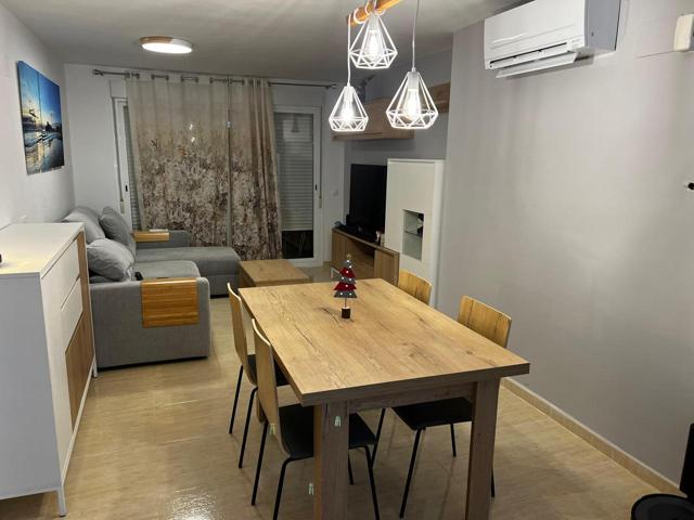¡Vive Peñíscola al máximo! 🏡 Piso en venta – Céntrico, luminoso y con garaje incluido photo 0
