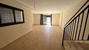 🏡 ÁTICO DÚPLEX CON 2 TERRAZAS, PARKING Y PISCINA – UNA OPORTUNIDAD ÚNICA ☀️ photo 0