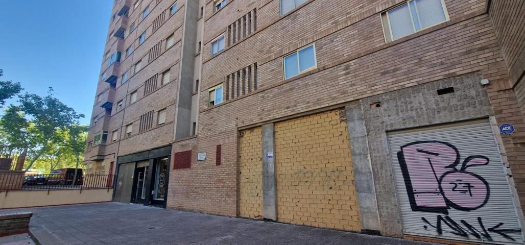 LOCAL CALLE JULIÁN SANZ IBÁÑEZ, DELICIAS photo 0