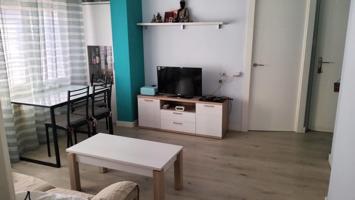 Se vende piso totalmente amueblado y reformado en Calle Jenaro Checa - Zaragoza photo 0
