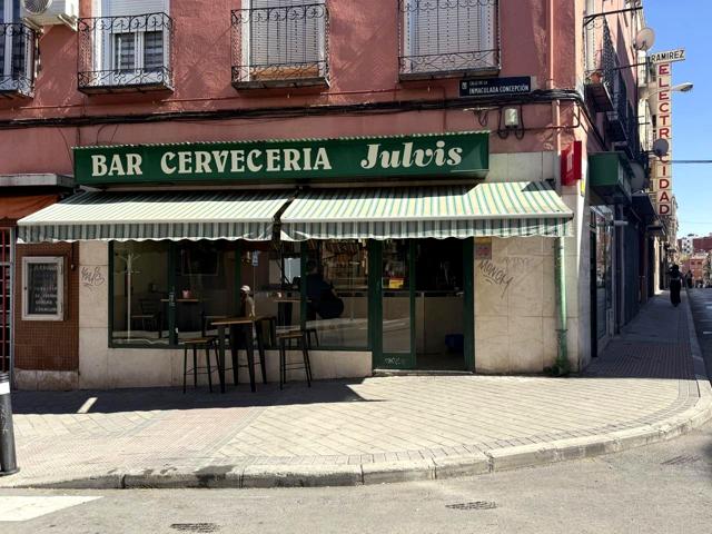 ALQUILER DE BAR- ESQUINA CON ANTONIO LOPEZ photo 0