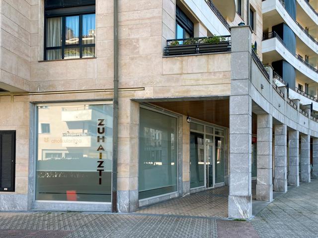 Local En alquiler en Calle Iturribidea, 16, Zarautz photo 0