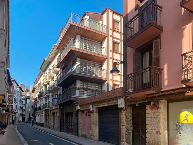 Piso En venta en Calle Herrikobarra, 9, Zarautz photo 0