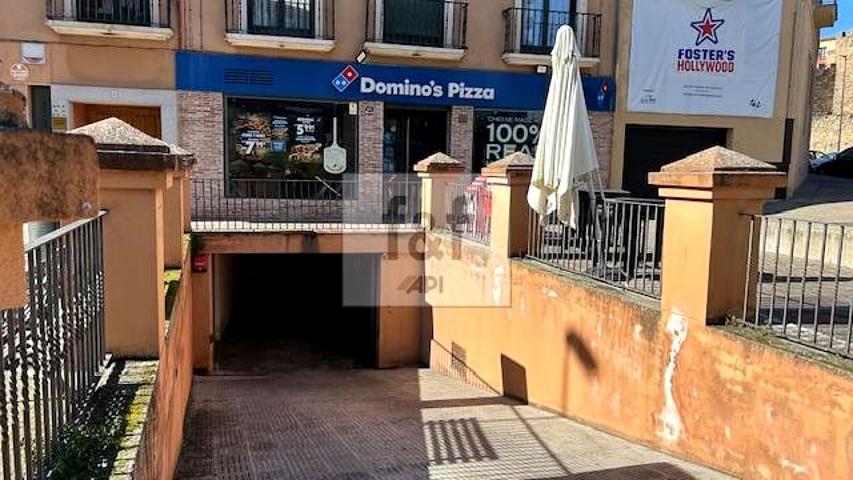 Plaza De Parking en alquiler en Plasencia de 18 m2 photo 0