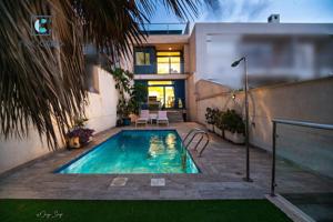 Villa de Lujo en Primera Línea en Cabo de Palos – Vive frente al Mar Mediterráneo photo 0