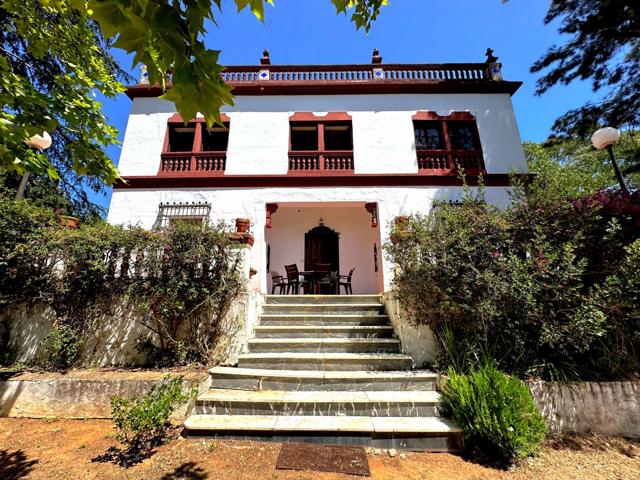 INTERESANTE CASA CON TERRENO EN LA MEJOR ZONA DEL BRILLANTE ( CORDOBA ) photo 0