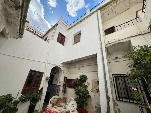 VIVIENDA EN CASCO HISTÓRICO JUNTO A OLLERIAS (CORDOBA ) photo 0