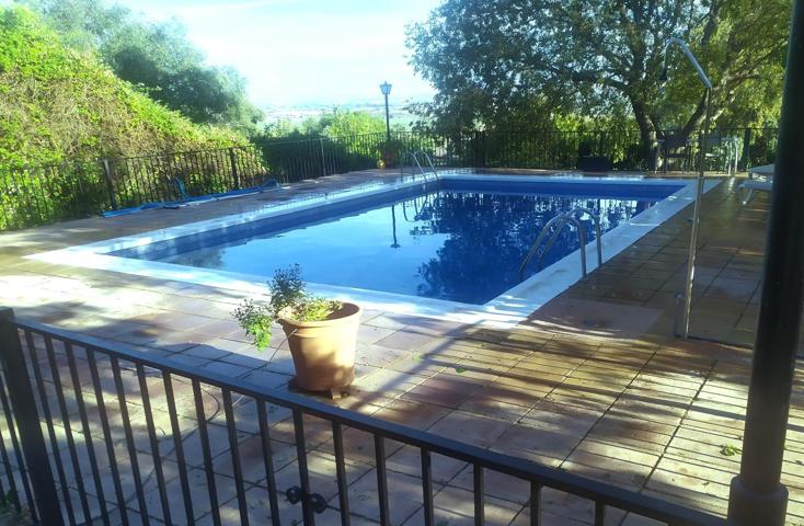 VIVIENDA HIPOTECABLE CON GARAJE Y PISCINA EN CUEBAS BAJAS ( CORDOBA ) photo 0