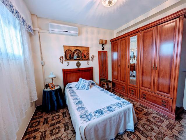 PISO 4 DORMITORIOS, 2 BAÑOS Y ASCENSOR EN CIUDAD JARDIN ( CORDOBA ) photo 0