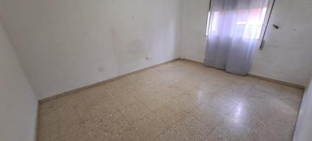 VIVIENDA 4 DORMITORIOS, 1 BAÑOS Y ASCENSOR EN AVDA BARCELONA ( CORDOBA ) photo 0