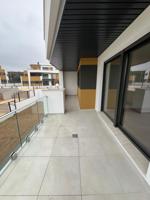 PISO 3 DORMITORIOS, 2 BAÑOS, COCHJERA, TRASTERO Y PISCINA EN TURRUÑUELOS ( CORDOBA ) photo 0